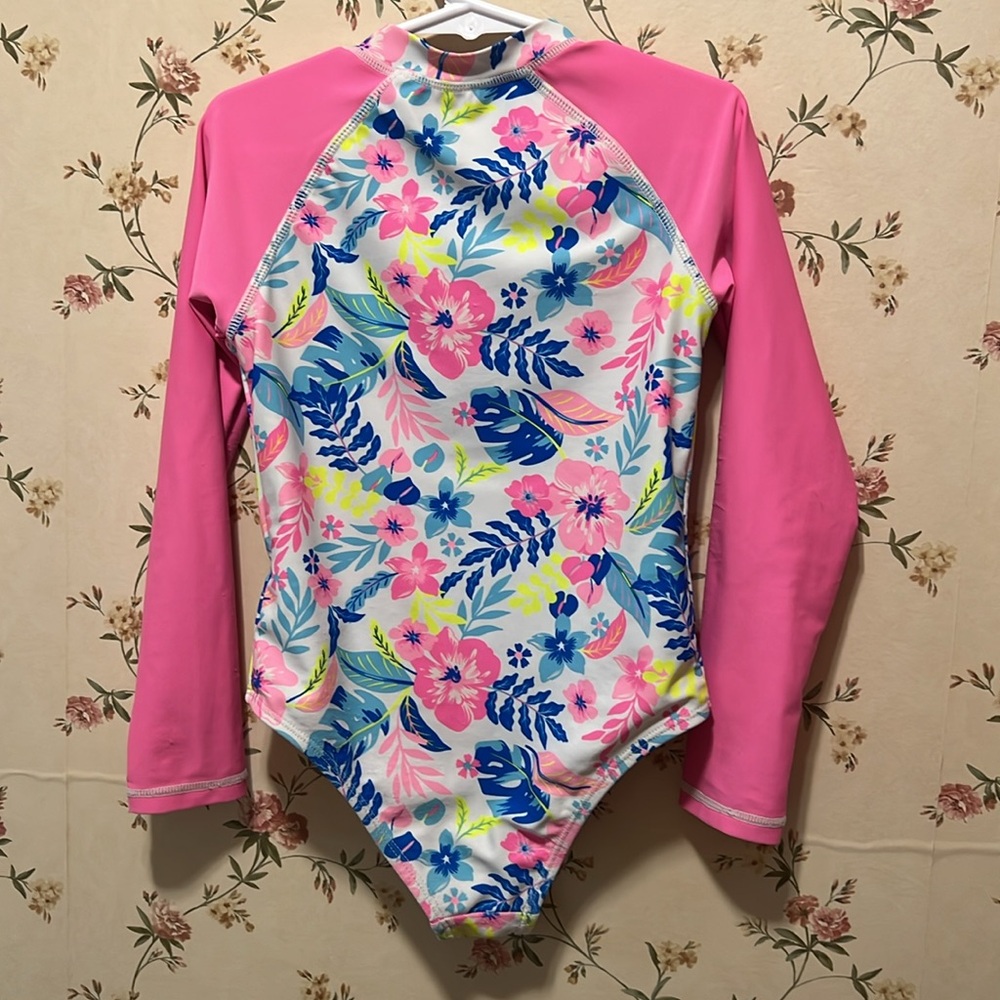 Tommy Bahama Pink and Blue Rashguard Swim Top Girls size 6 - Picture 3 of 3